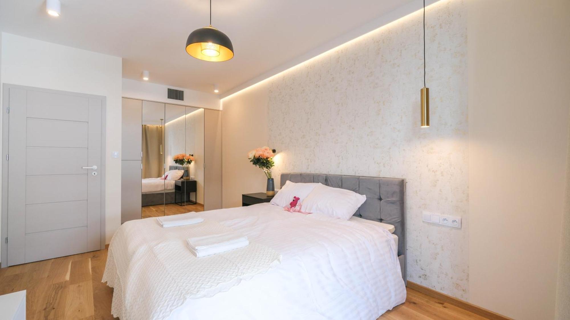 Luxury Apartment Free Parking Wawel Castle 2 Minutes Krakkó Kültér fotó